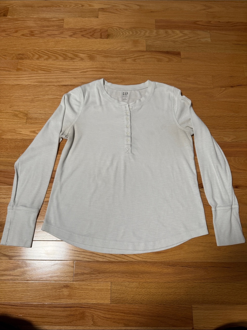 Gap (rib Henley) buttoned long-sleeved T-shirt, Women’s Size L